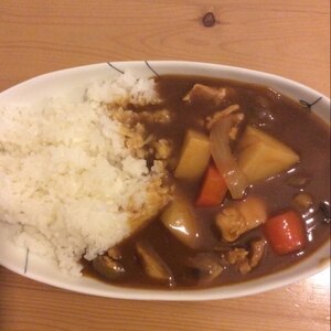 おかしな隠し味のカレーライス